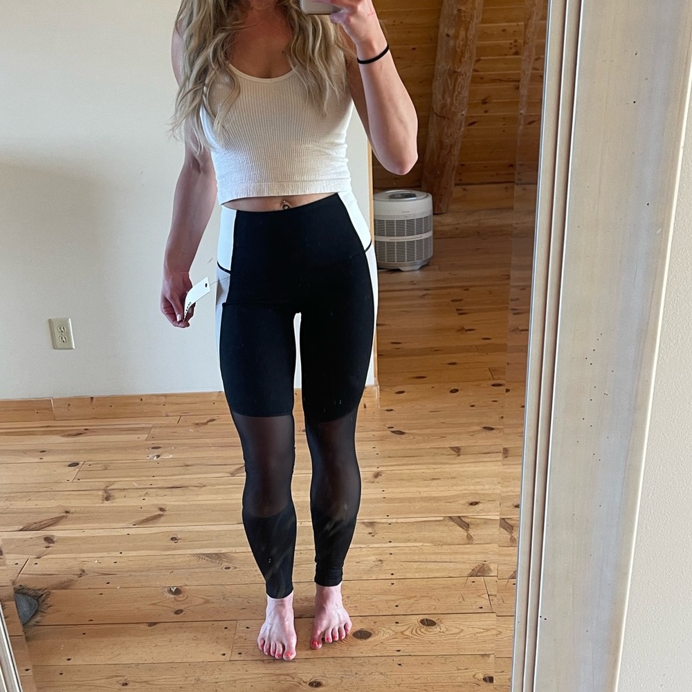 Mono B color block legging